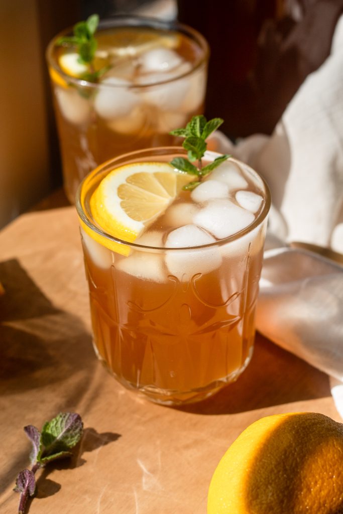 garnished arnold palmers in the sun